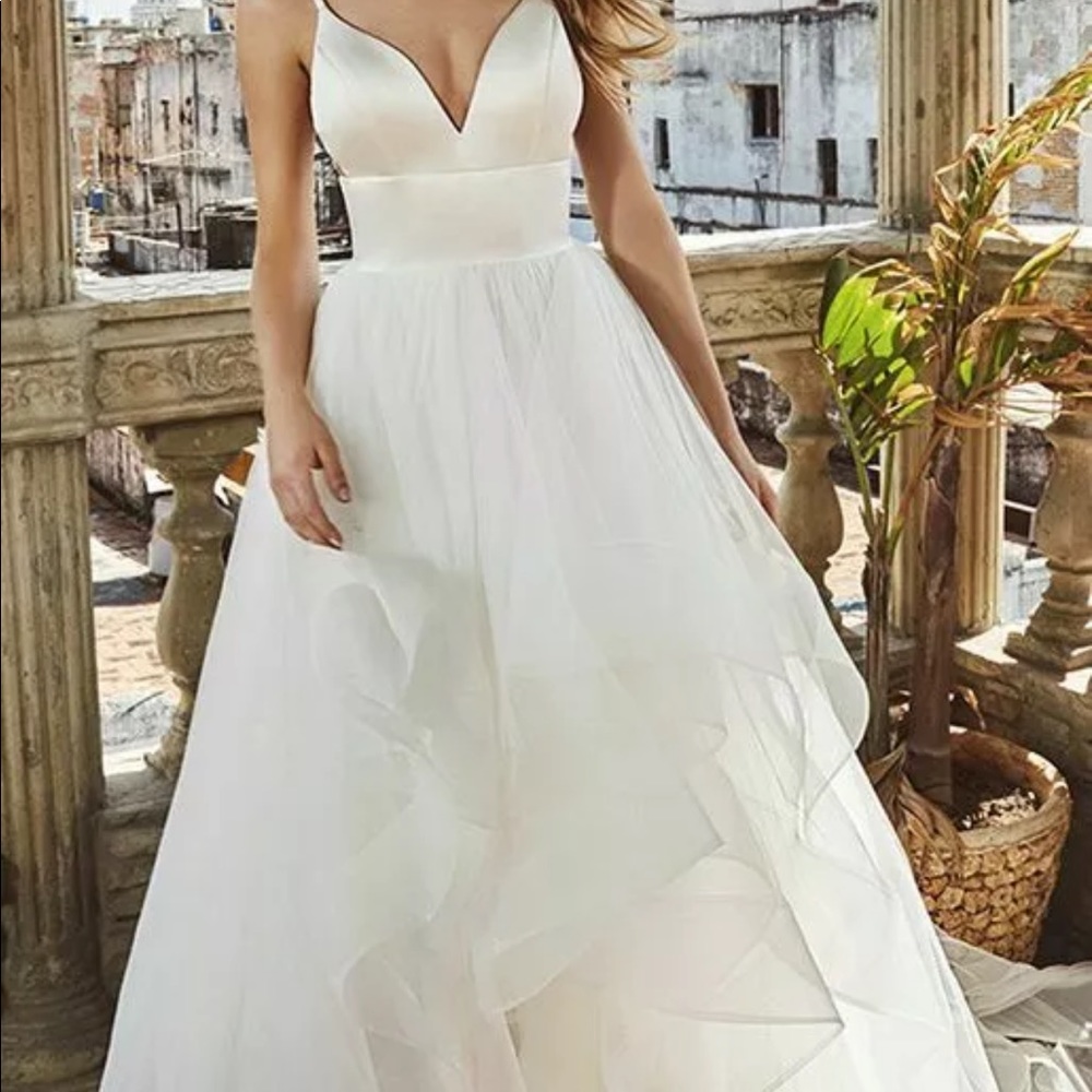 L'amour by Calla Blanche "Tatum" Wedding Gown